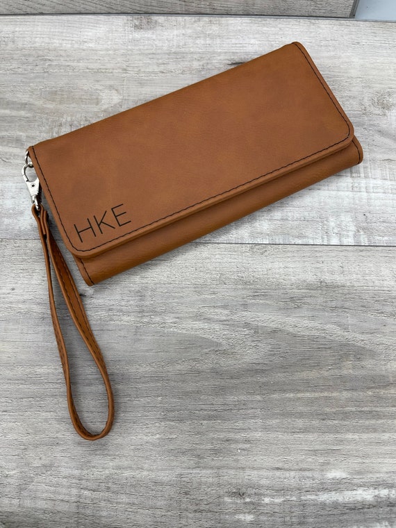 Personalized Pink Leatherette Women’s Wallet with wrist strap – clutch, gift for her, Mothers Day, birthday gift for wife, bridesmaids - For The Little Things